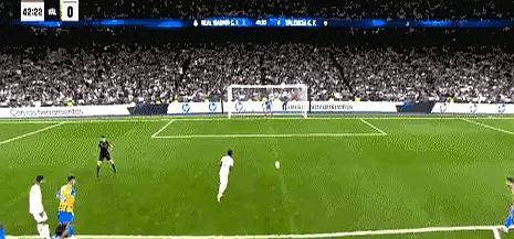 伯明翰城主场大胜布莱顿，继续领跑积分榜(伯明翰对战布莱克本比分预测)