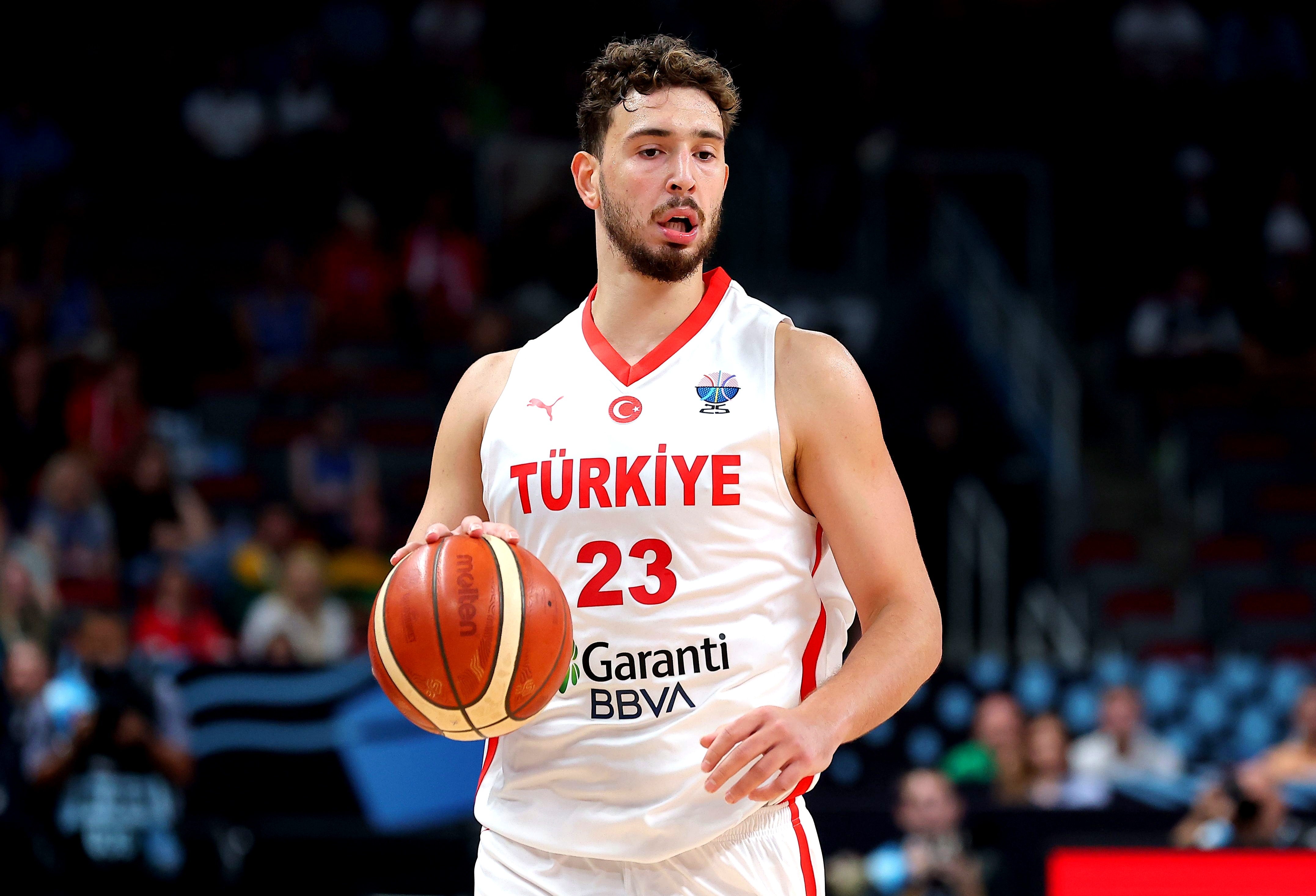 德国男篮全明星队完美演绎精彩比赛，取得胜利的简单介绍